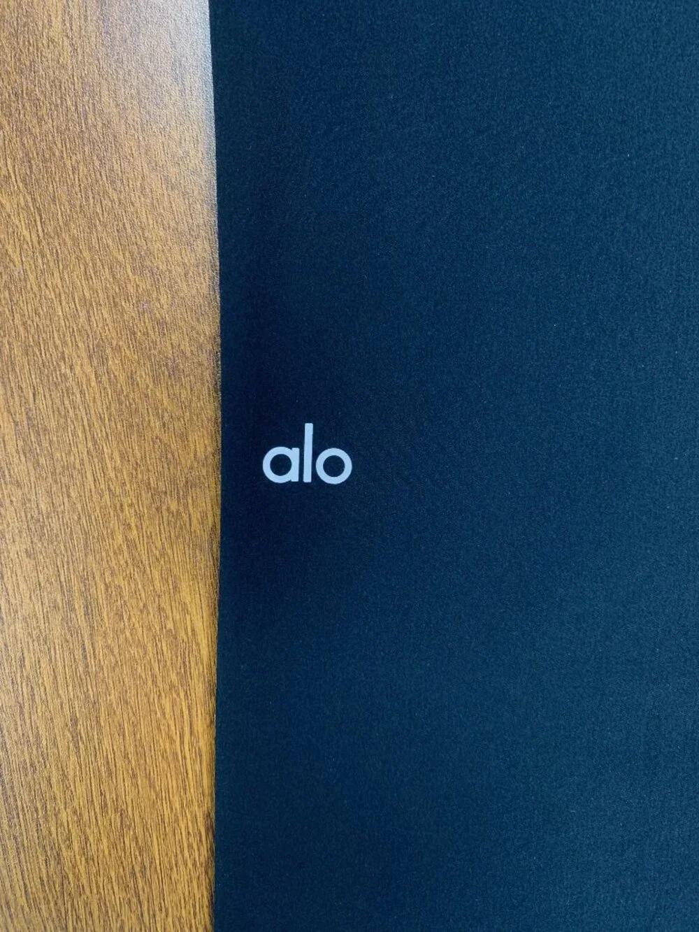 Alo Yoga XS Black Trouser Minimal Everyday Essential Pants (Regular 30-inch)💕💎